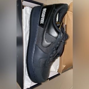 Gore-Tex Black AF1 NWT , Size 8.5 In Men / Size 10 In Women